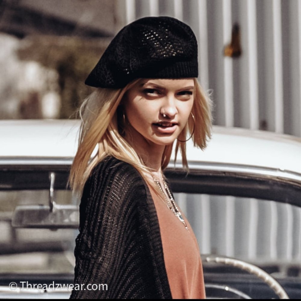 48291 Open Knit Beret